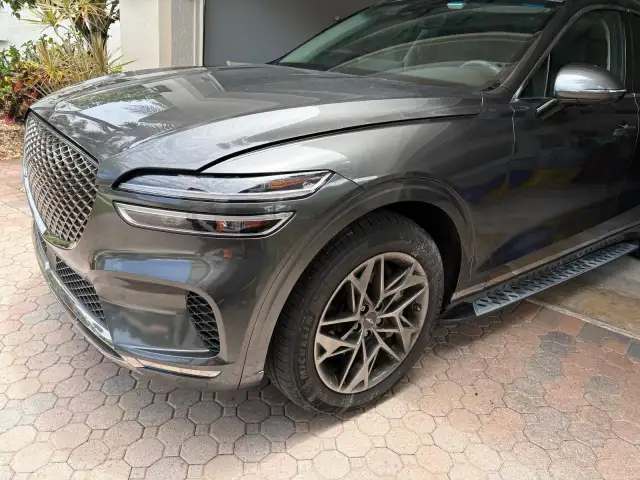 Luxury SUV after refinishing